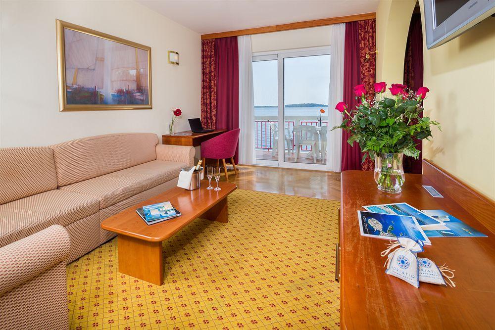 Zora Hotel 3*